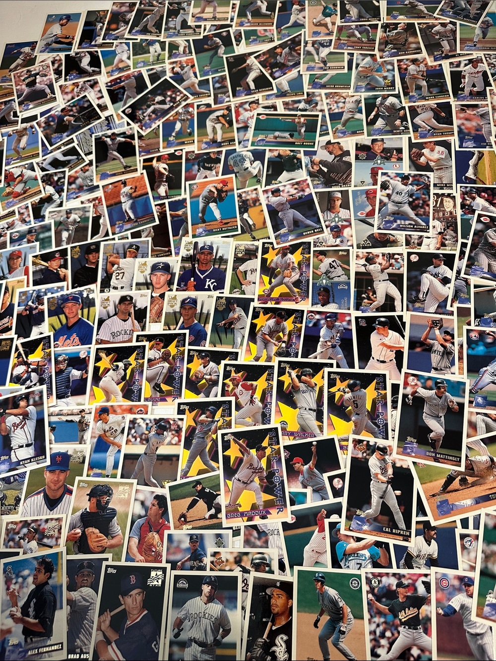 218 - 1996 MLB TOPPS CARDS
